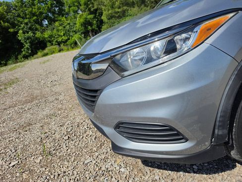 Used 2019 Honda HR-V LX image 10