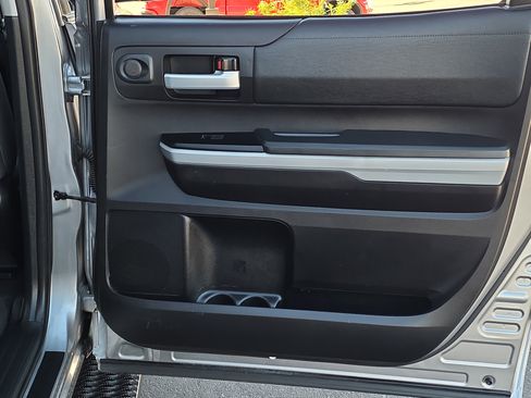 Used 2020 Toyota Tundra SR5 image 26