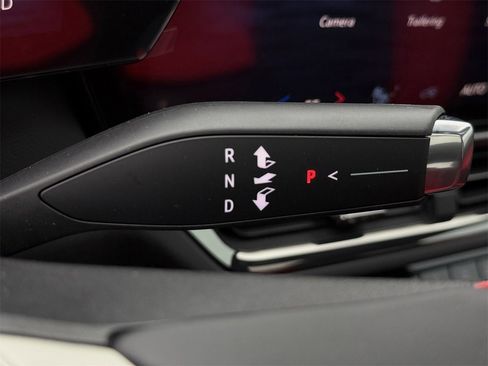 New 2026 Chevrolet Equinox EV RS image 19