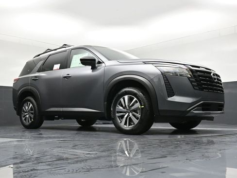 New 2026 Nissan Pathfinder SL image 31