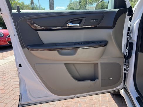 Used 2016 GMC Acadia Denali FWD image 14
