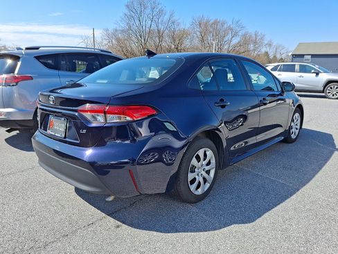 Used 2023 Toyota Corolla LE image 4