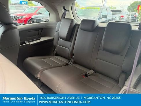 Used 2016 Honda Odyssey EX-L image 27