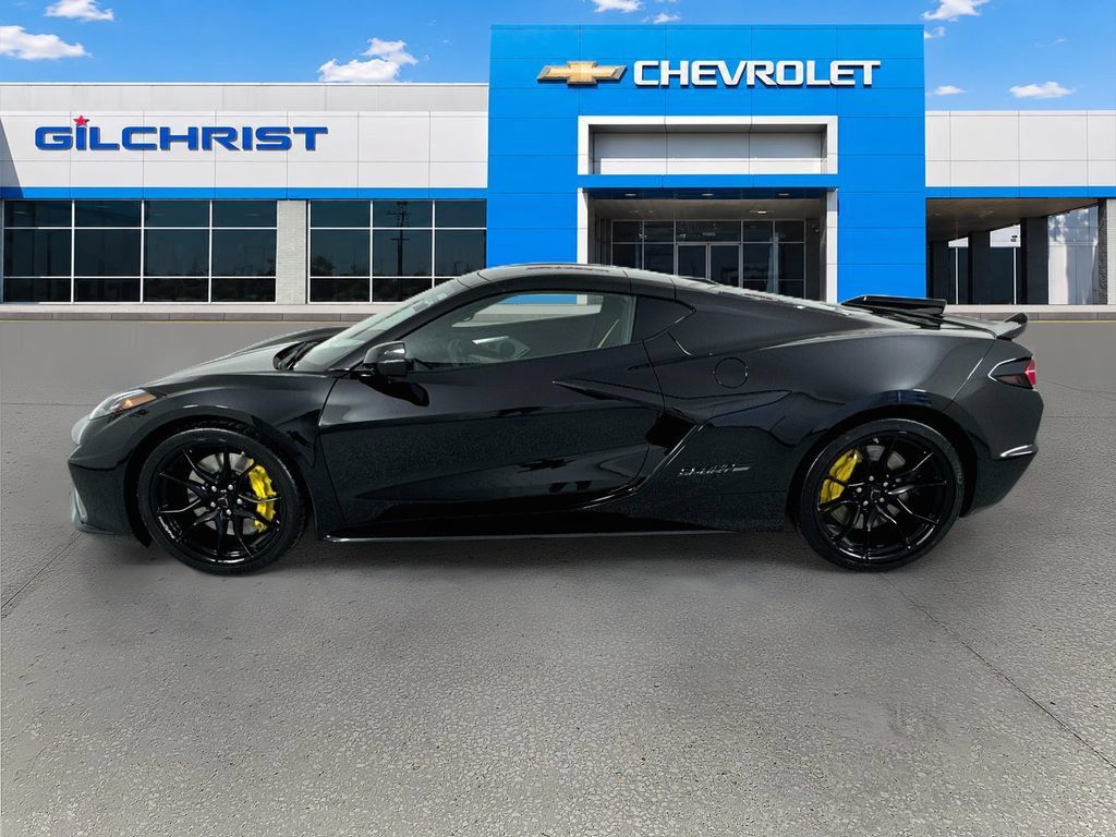New 2027 Chevrolet Corvette Grand Sport w/ Z52 Sport Performance Package RWD image 5