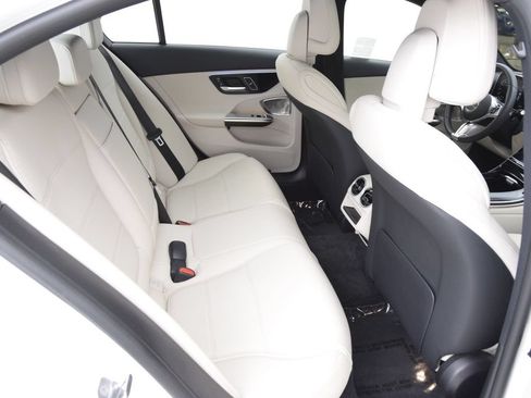 Used 2023 Mercedes-Benz C 300 Sedan image 19