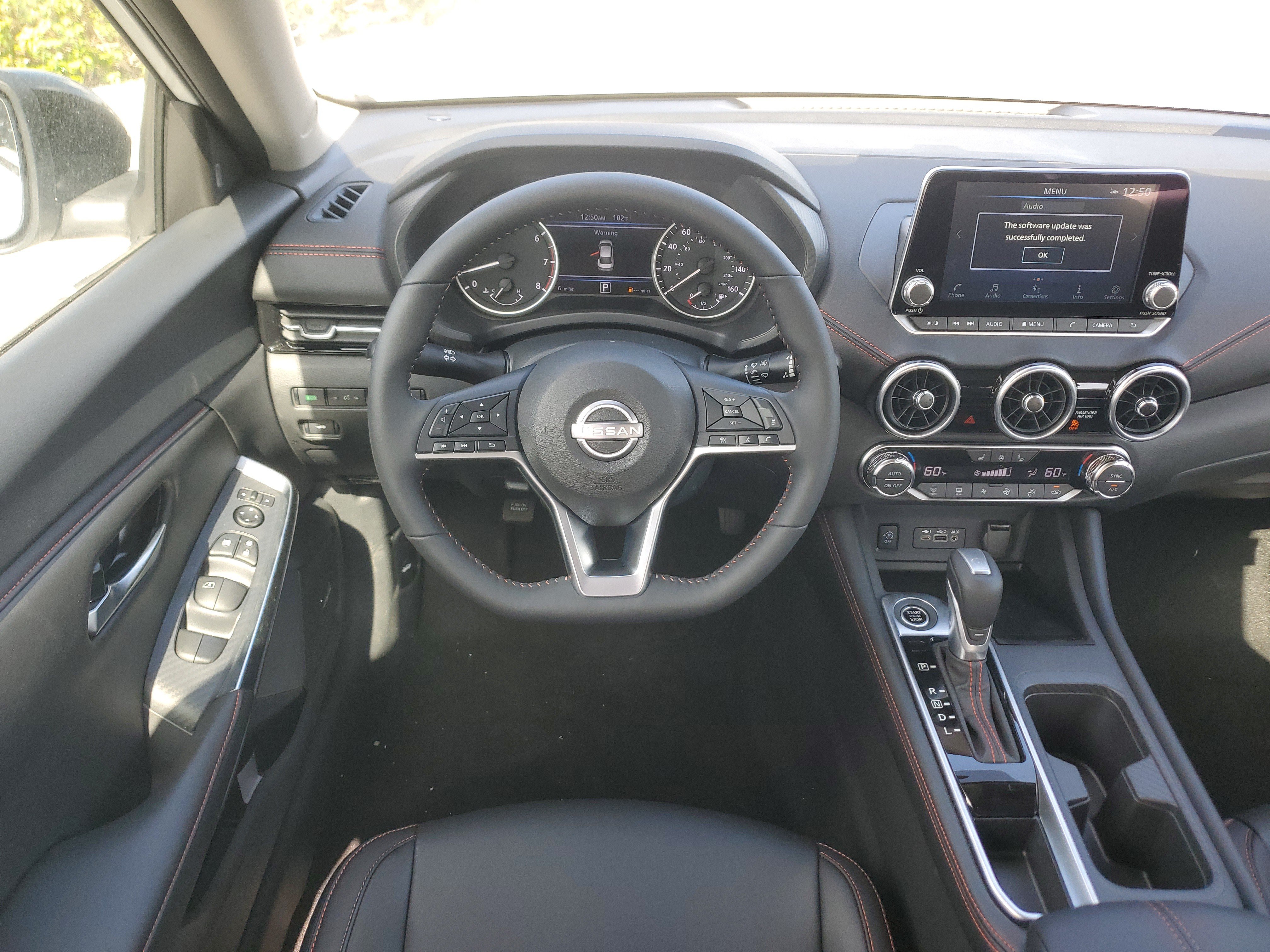 Used 2025 Nissan Sentra SR w/ SR Premium Package FWD image 15