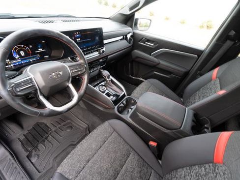 Used 2024 Chevrolet Colorado Z71 w/ Z71 Convenience Package 2 image 23