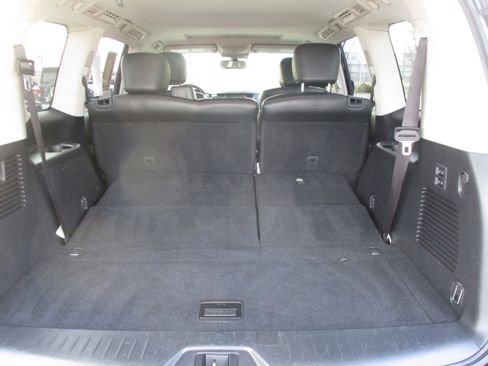 Used 2020 Nissan Armada SL w/ Premium Package image 42