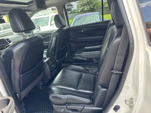 Used 2018 Honda Pilot Elite image 13