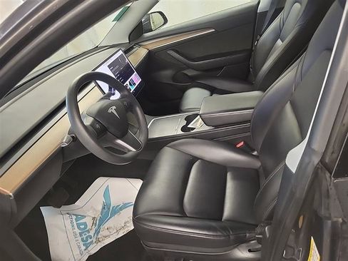 Used 2022 Tesla Model 3 Long Range image 7