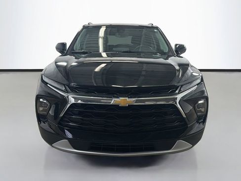 Used 2024 Chevrolet Blazer LT w/ Convenience Package AWD/4WD image 3