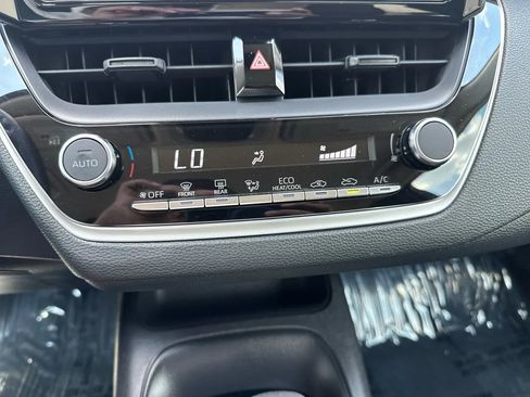 Used 2024 Toyota Corolla LE FWD image 18