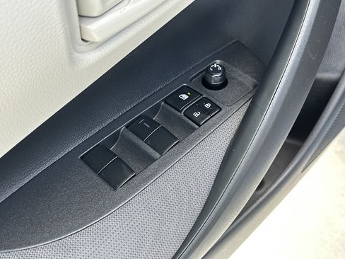 Certified 2025 Toyota Corolla LE FWD image 15