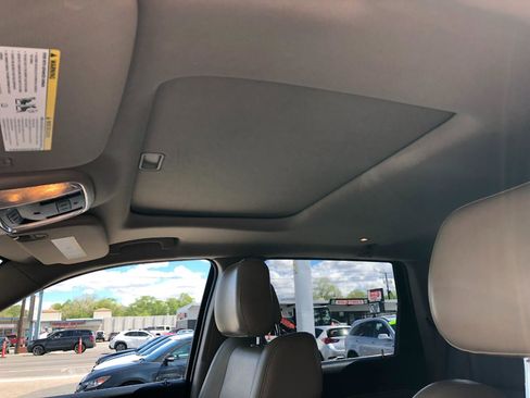 Used 2016 Jeep Grand Cherokee Limited w/ Trailer Tow Group IV AWD/4WD image 17