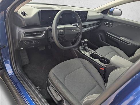 Used 2025 Kia K4 LXS image 9