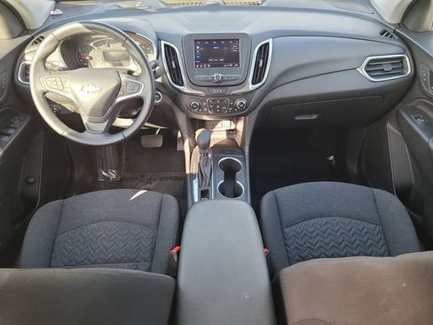 Used 2022 Chevrolet Equinox LT image 17