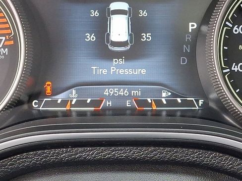 Used 2019 Jeep Cherokee Limited w/ Luxury Group AWD/4WD image 19