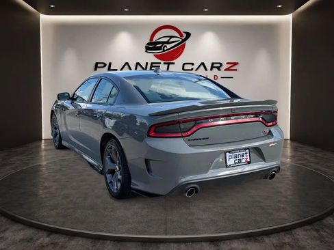 Used 2019 Dodge Charger R/T w/ Driver Confidence Group RWD image 3