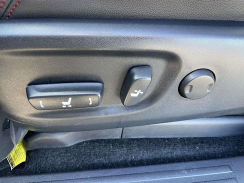 Used 2020 Toyota 4Runner TRD Off-Road Premium image 14