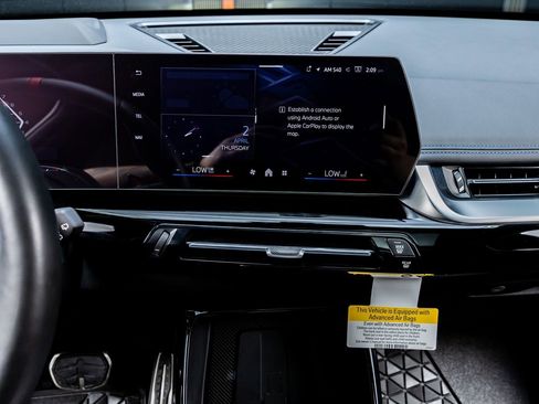 Used 2025 BMW X1 M35i w/ Premium Package image 19