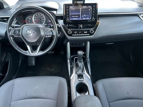 Used 2022 Toyota Corolla Cross LE image 14