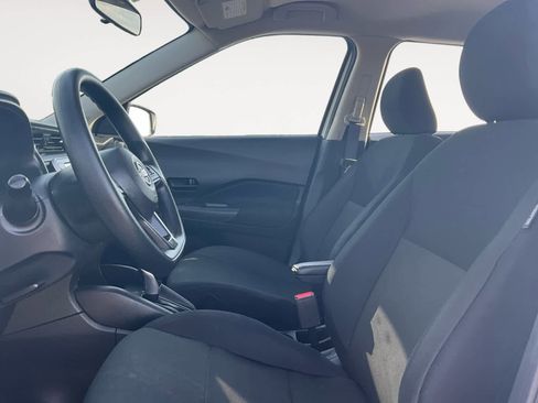 Used 2025 Nissan Kicks Play S FWD image 12