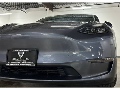 Used 2022 Tesla Model Y Performance AWD/4WD image 6