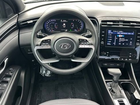 Used 2024 Hyundai Santa Cruz SEL image 16