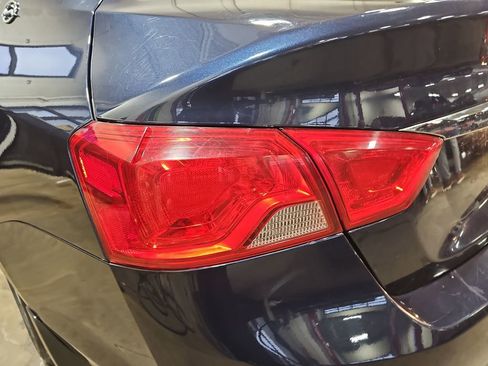Used 2015 Chevrolet Impala LT image 31
