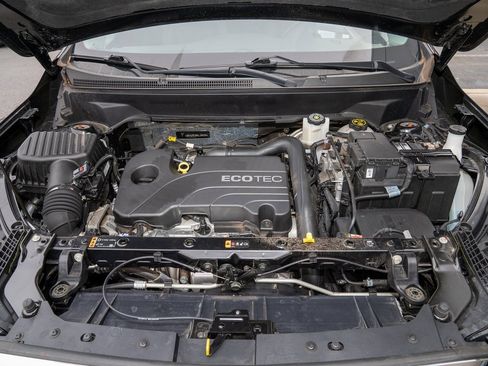 Used 2022 GMC Terrain SLT w/ Tech Package image 20