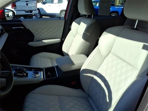 Used 2022 Mitsubishi Outlander SEL image 10