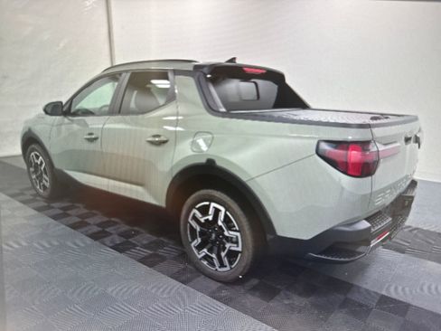 Used 2025 Hyundai Santa Cruz Limited image 3