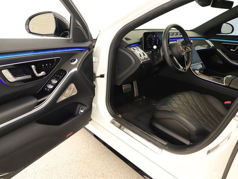 Used 2022 Mercedes-Benz S 580 4MATIC Sedan image 14