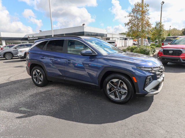 Used 2025 Hyundai Tucson SEL FWD image 12