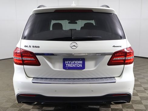 Used 2018 Mercedes-Benz GLS 550 4MATIC image 14