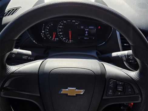 Used 2020 Chevrolet Trax LS image 25