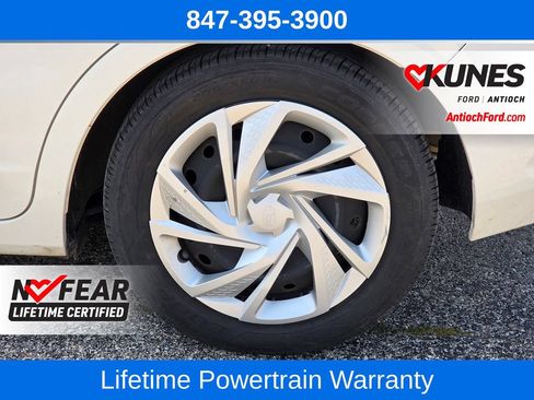 Used 2024 Subaru Impreza 2.0i AWD/4WD image 11