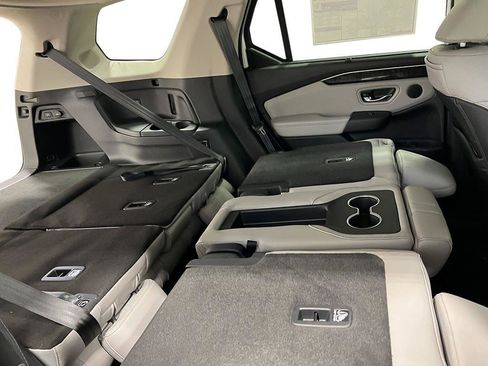 New 2025 Honda Pilot Elite image 40
