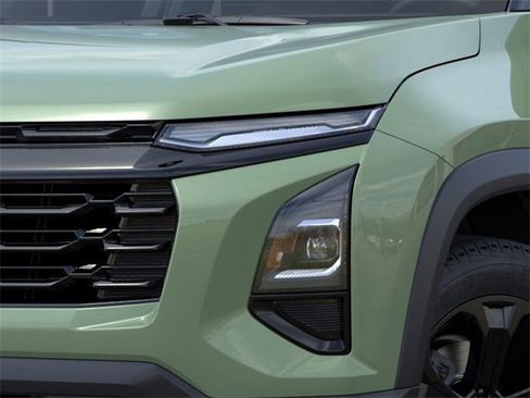 New 2026 Chevrolet Equinox LT image 10