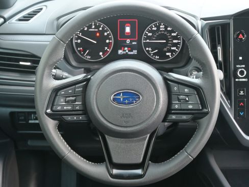 Certified 2025 Subaru Forester Premium AWD/4WD image 17