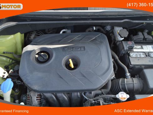 Used 2015 Kia Soul + FWD image 28