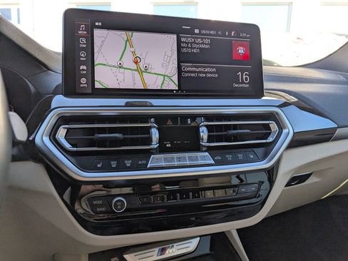 Used 2022 BMW X3 M40i w/ Premium Package image 22