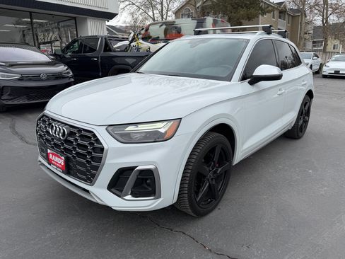 Used 2021 Audi SQ5 Premium Plus w/ Premium Plus Package image 17