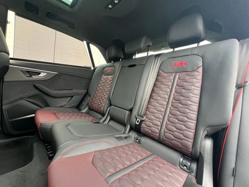 New 2026 Audi RS Q8 performance image 41