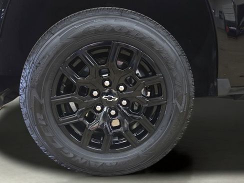 New 2025 Chevrolet Colorado W/T w/ WT Custom Package RWD image 28