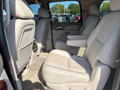 Used 2011 Chevrolet Suburban LTZ AWD/4WD image 6