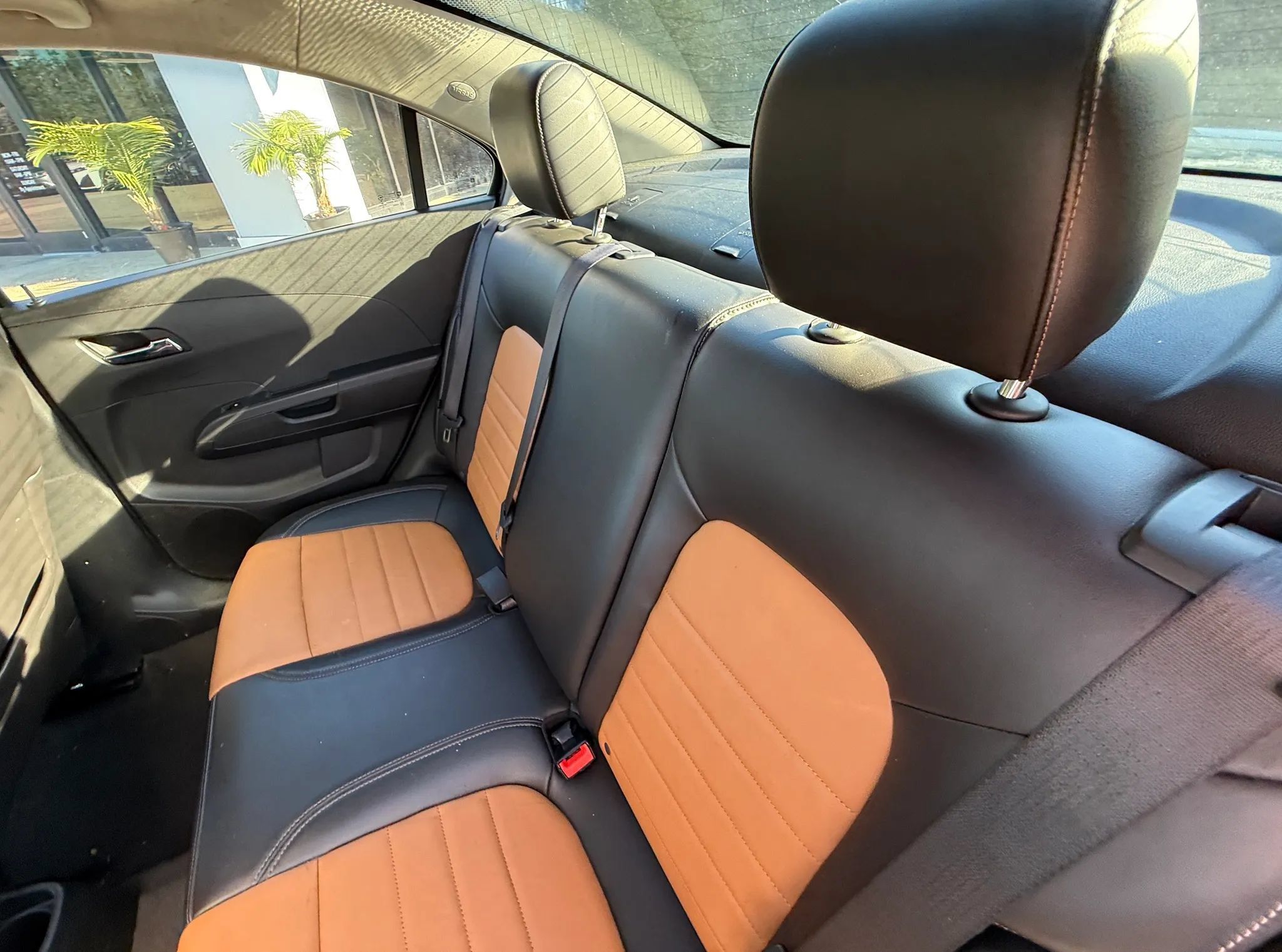 Used 2015 Chevrolet Sonic LTZ w/ Dusk Package FWD image 26