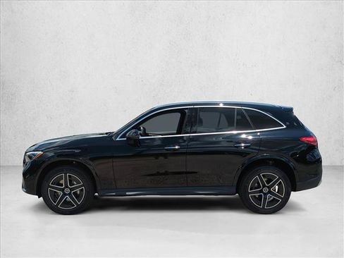 New 2026 Mercedes-Benz GLC 300 image 5