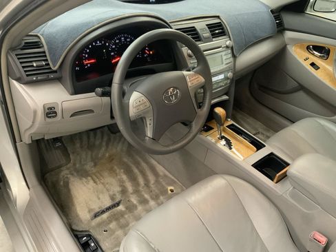 Used 2007 Toyota Camry XLE FWD image 4