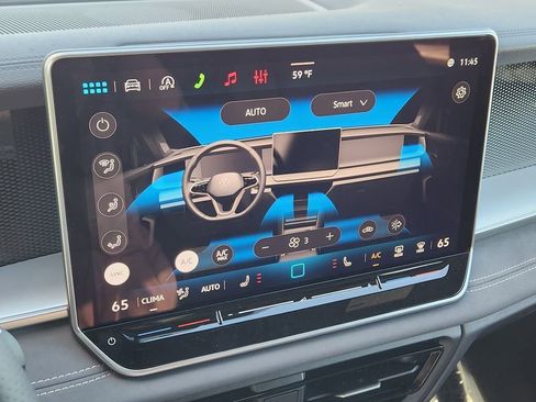 New 2026 Volkswagen Tiguan SE R-Line image 9